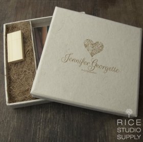 ARTISAN COMBO 5 X7 (PRINTS + USB) BOX - ENGRAVING INCLUDED ARTISAN COMBO 5 X7 (PRINTS + USB) BOX - ENGRAVING INCLUDED
